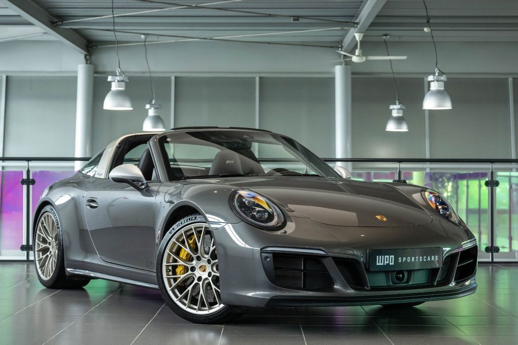 Porsche 991