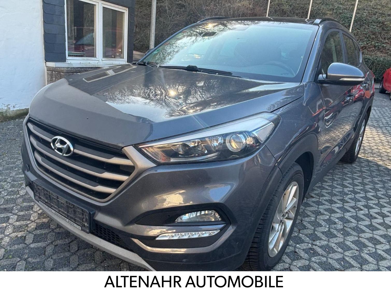 Hyundai Tucson Premium 4WD/Automatik/Benzin