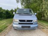 Volkswagen T4 Caravelle 2.5l TDI 1.Hand 9Sitzer Tüv=Neu! VB - Volkswagen T4 Caravelle mit Diesel-Antrieb: Kleinbus, 2.5