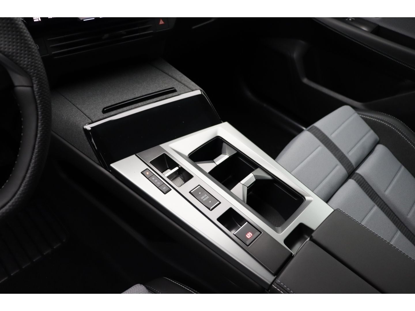 Fahrzeugabbildung Opel Grandland 1.2 Mild-Hybrid 107kW GS ACC,Kamera360