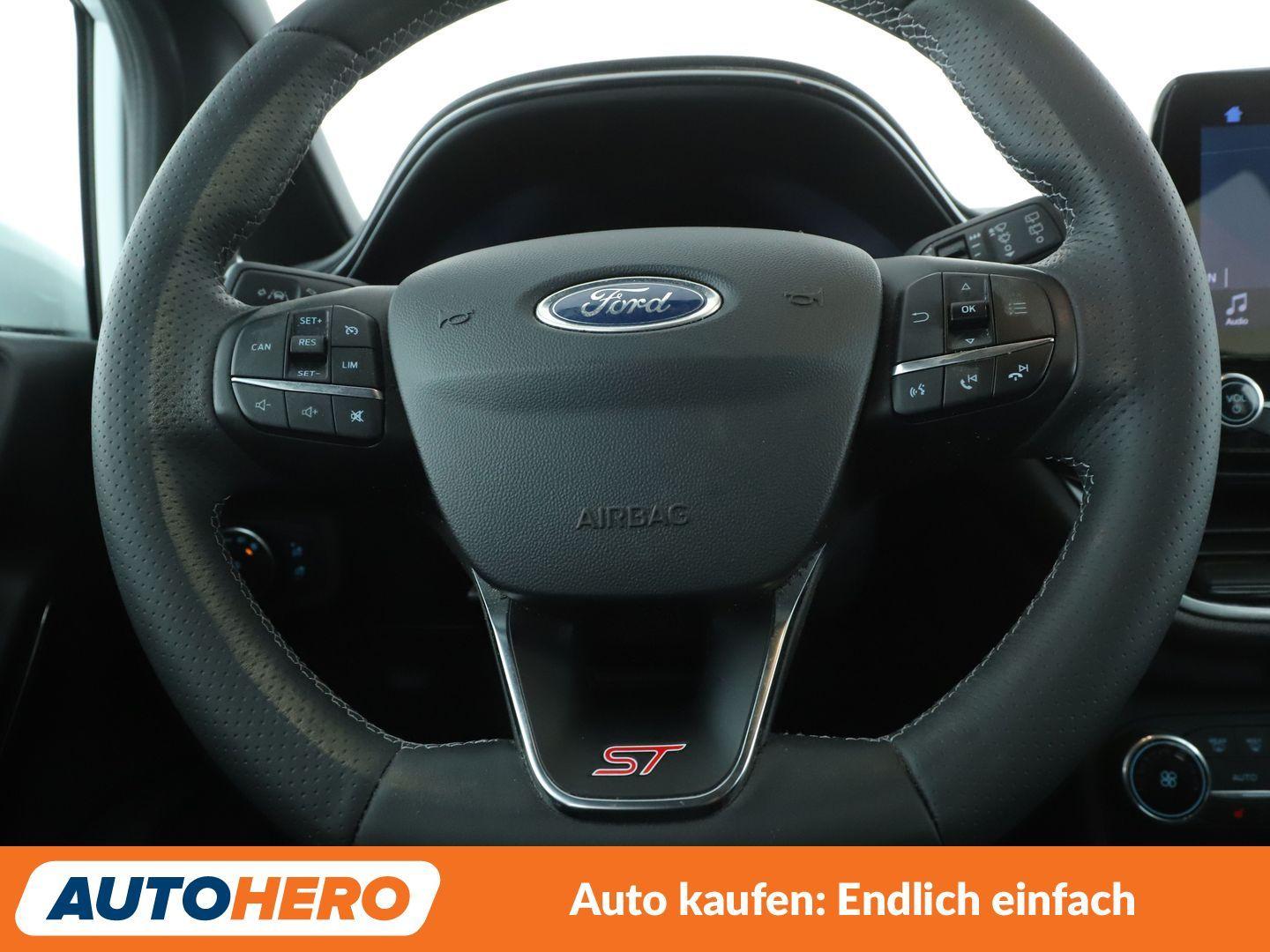Ford Fiesta 1.5 EcoBoost ST *NAVI*LED*PDC*TEMPO*SHZ*