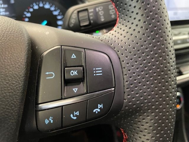 Fahrzeugabbildung Ford Puma ST-Line Design 1.0 EcoBoost Mild Hybrid EU6