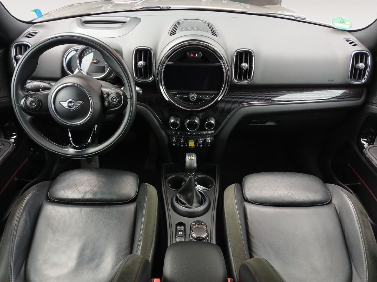 Fahrzeugabbildung MINI Countryman Cooper SE All4