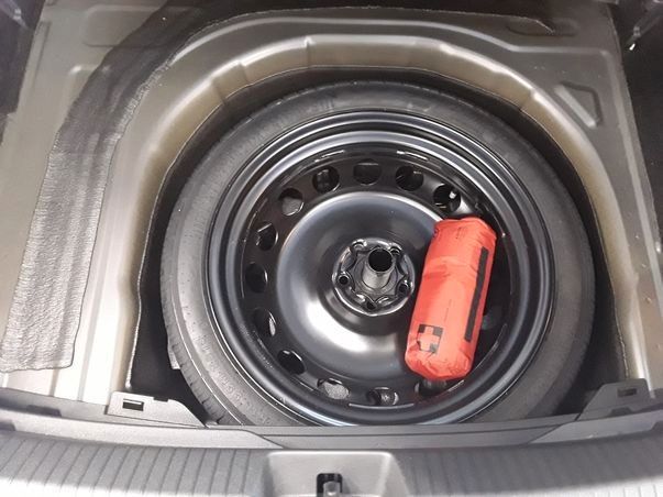Taigo 1.0 TSI Move NAVI KAMERA KEYLESS