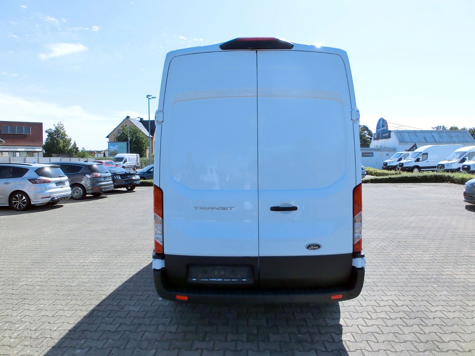 Fahrzeugabbildung Ford Transit Kasten 350 L3H3 Trend