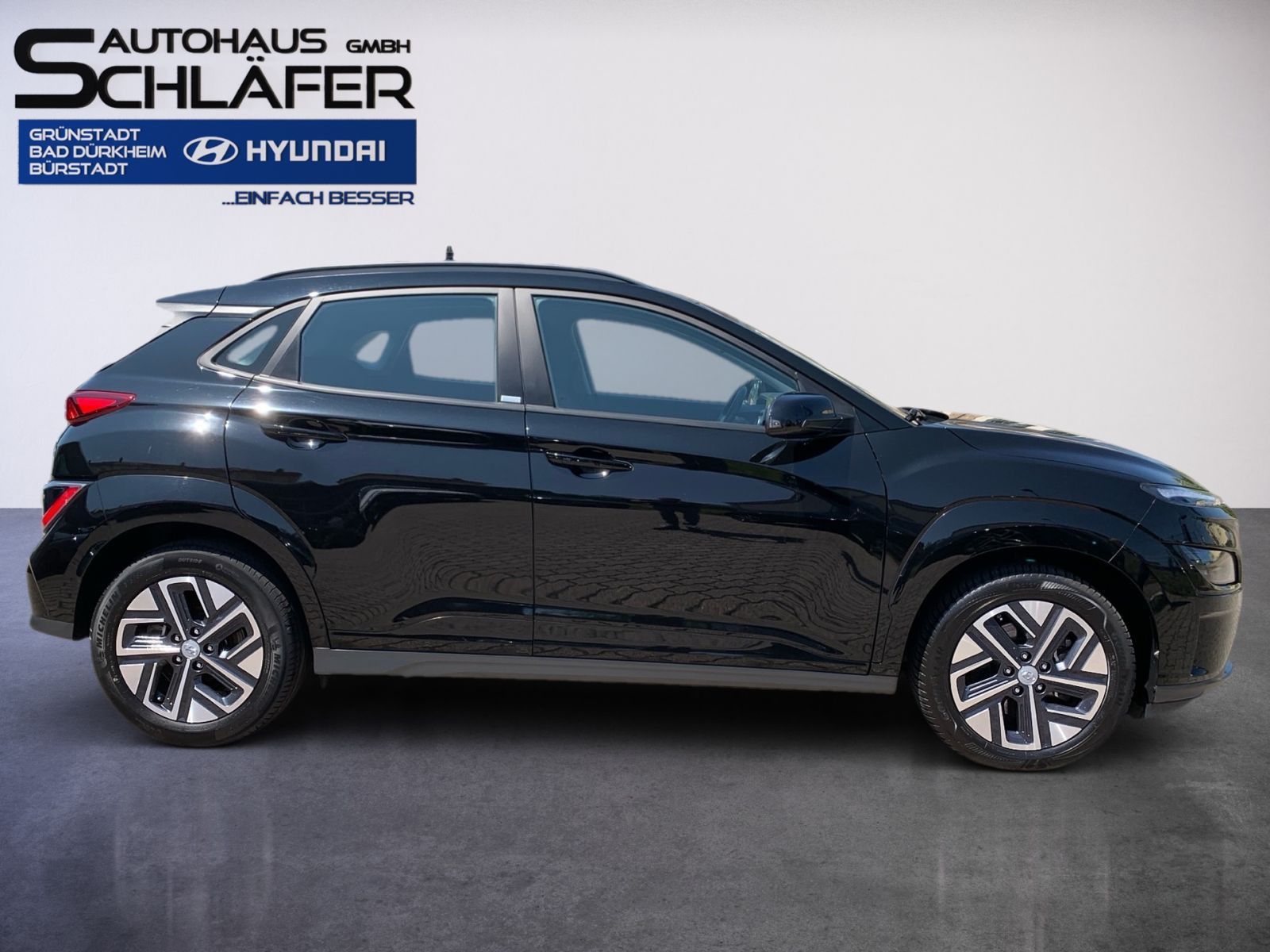 Fahrzeugabbildung Hyundai KONA Select Elektro 11kW OBC Kamera Sitzheizung