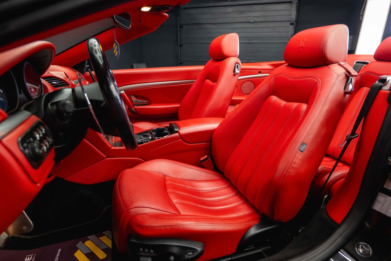 Fahrzeugabbildung Maserati GranCabrio Sport 4.7 V8 Ferrari *Unfallfrei*BOSE