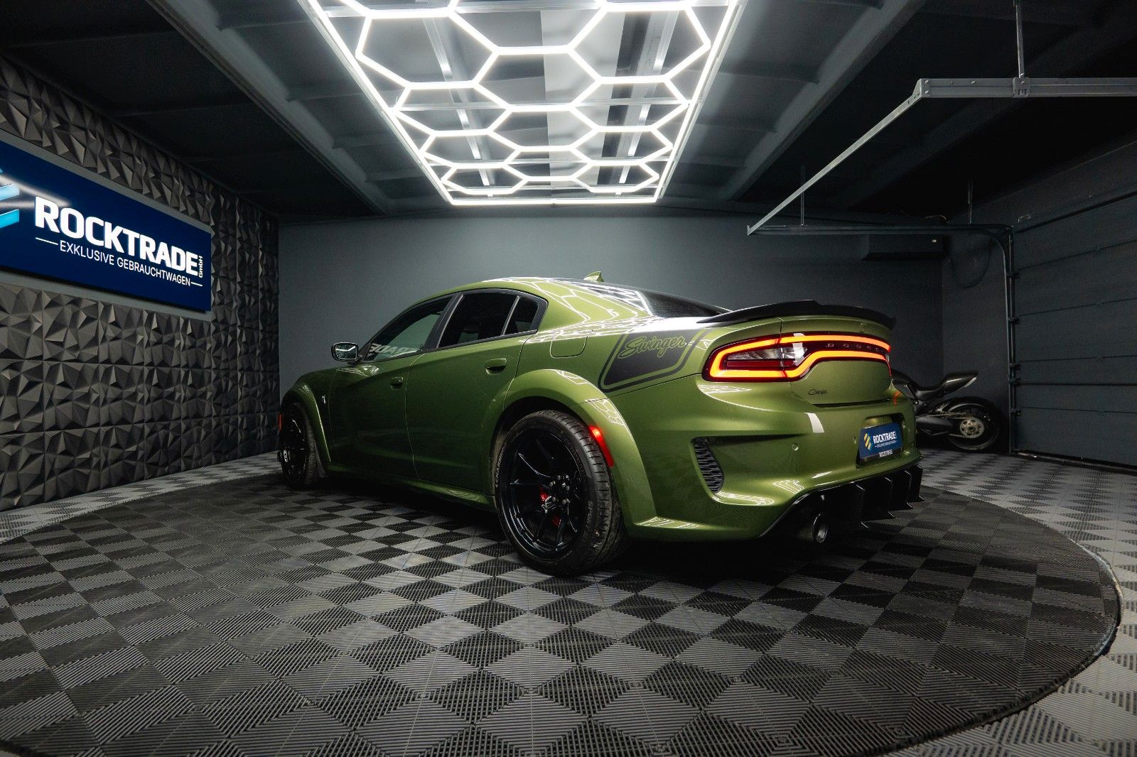 Fahrzeugabbildung Dodge Charger 6.4 V8 SRT 392 SCATPACK SWINGER WIDEBODY