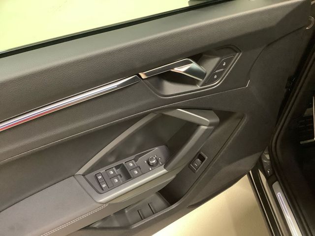 Q3 S line 45 TFSI quattro 180(245) kW(PS) S tron