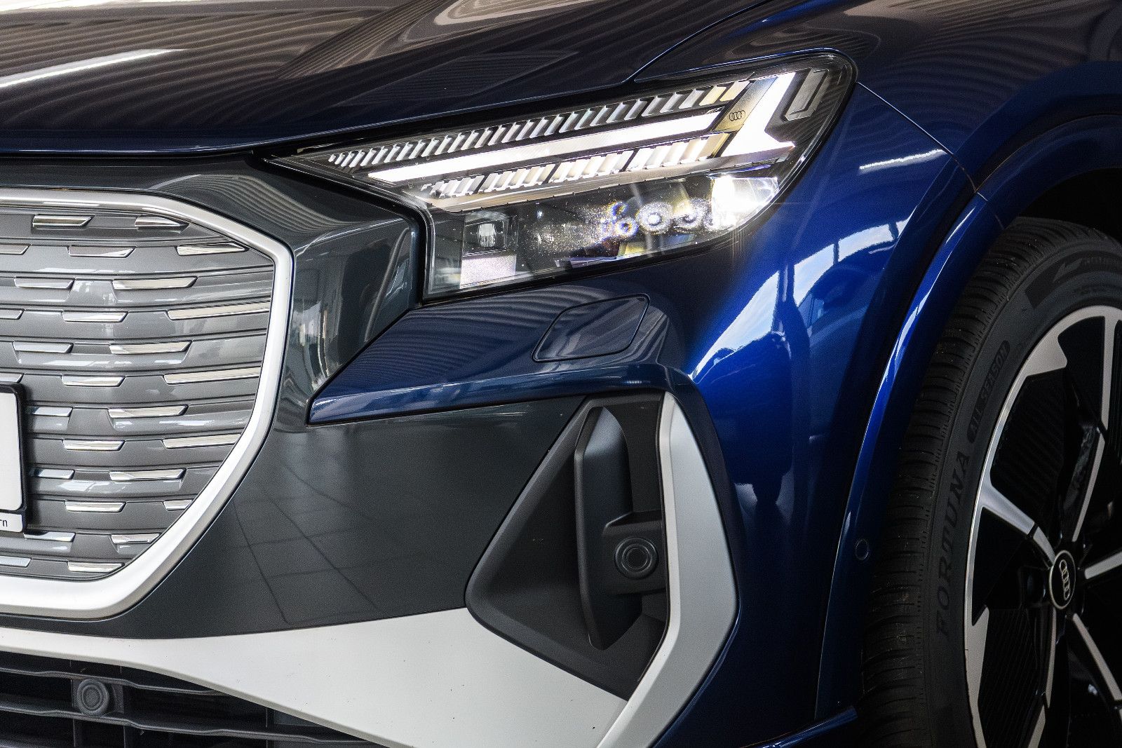 Fahrzeugabbildung Audi Q4 e-tron 45 RFK/MATRIX