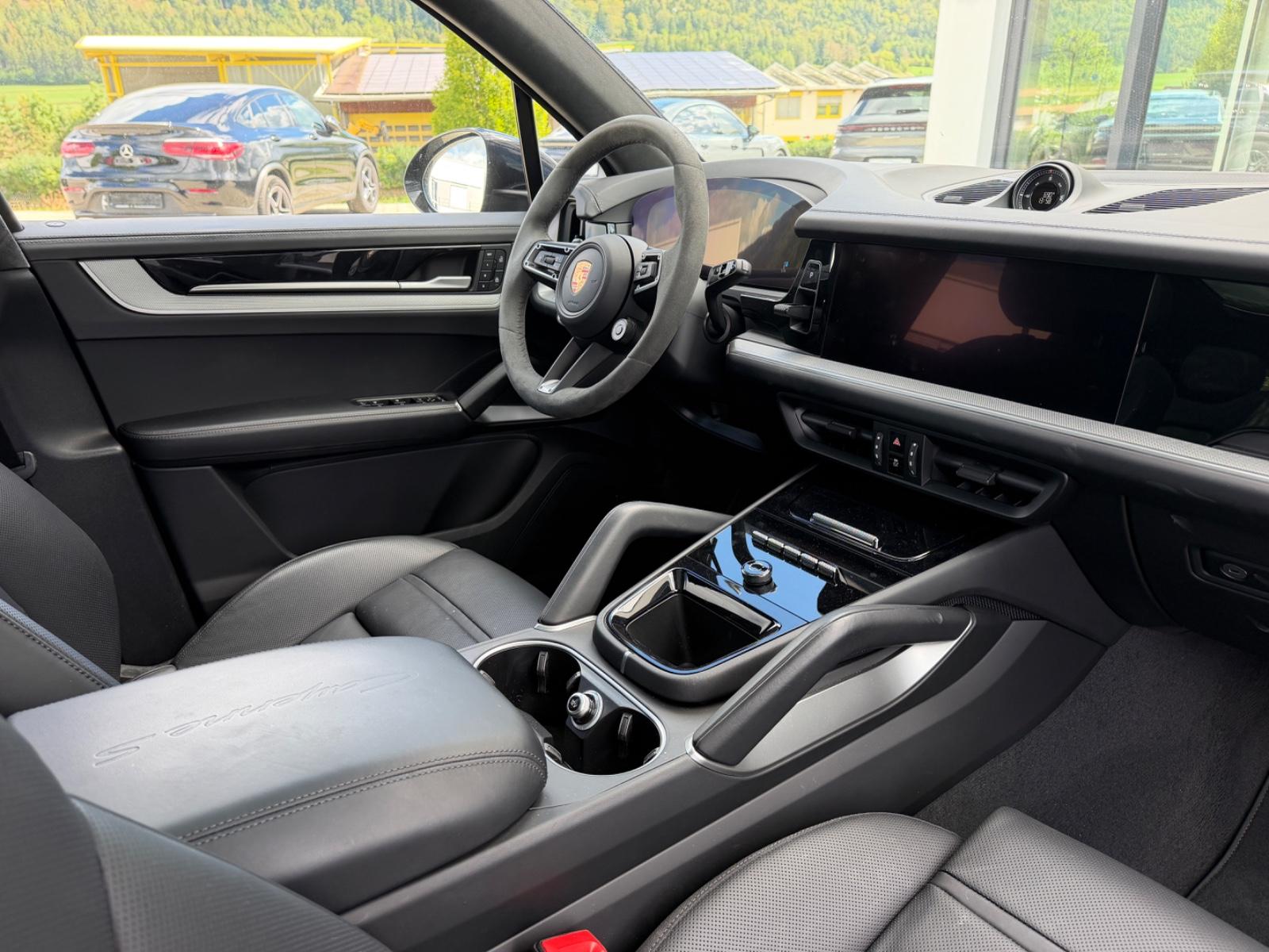 Porsche Cayenne S E-Hybrid SportDesign/HD-Matrix/Inno/22