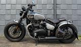 Triumph Bonneville Bobber Black 1200 / Custom / Wilbers - TRIUMPH BONNEVILLE BOBBER BLACK