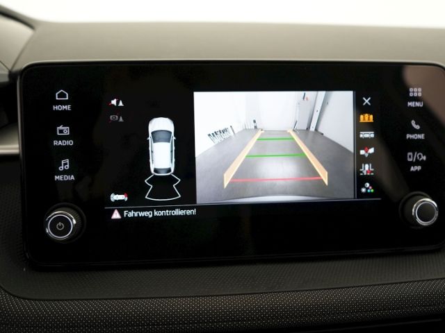 Fabia DRIVE PLUS TSI DSG+BLUETOOTH+SITZ-/LENKRAD