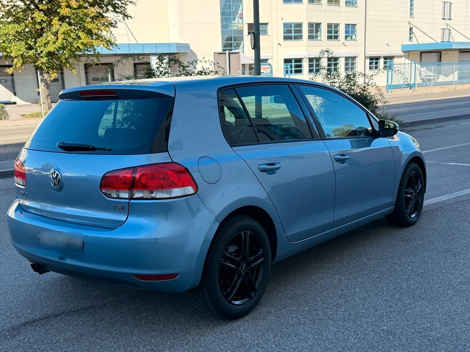 Volkswagen Golf 2010 — photo 5