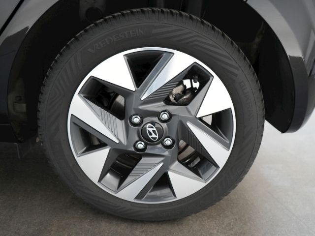 i10 FACELIFT TREND+NAVI+RÜCKFAHRKAMERA+SITZ-/LEN