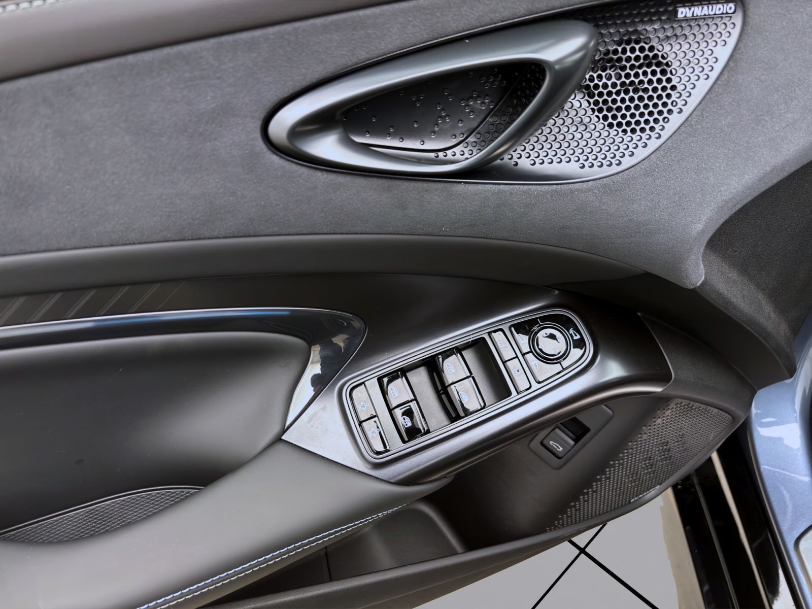 BYD SEAL