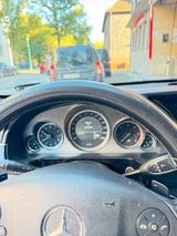 Mercedes-Benz E-Klasse W212 300 CDI Avantgarde Blue effi... - Mercedes-Benz 230 in Duisburg