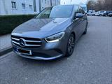Mercedes-Benz Mercedes B180 Progressive Automatik MBUX Wide - : Van, Mercedes