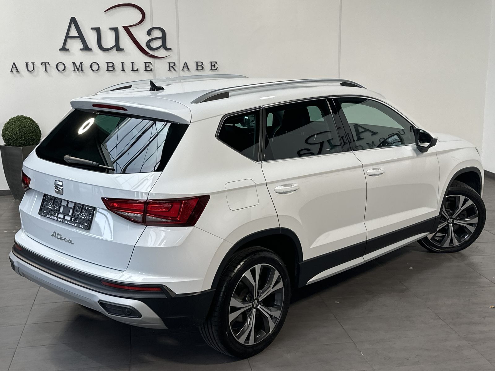 Fahrzeugabbildung SEAT Ateca 2.0 TDI DSG Xperience NAV+LED+BEATS+KAMERA