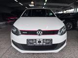 Volkswagen Polo V GTI*AUTOMATIK*Bi-XENON*BUSINESS-NAVI*ALU* - Volkswagen Polo aus 2013 mit Benzin-Antrieb: Kleinwagen