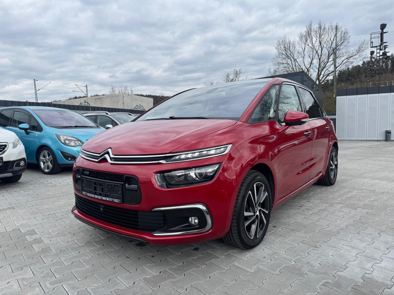 Citroën C4 SpaceTourerShine 1.2 96 kW/Navi/Xenon/Kamera
