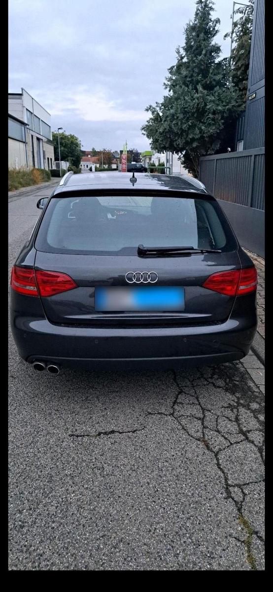Audi A4 2009 — photo 10