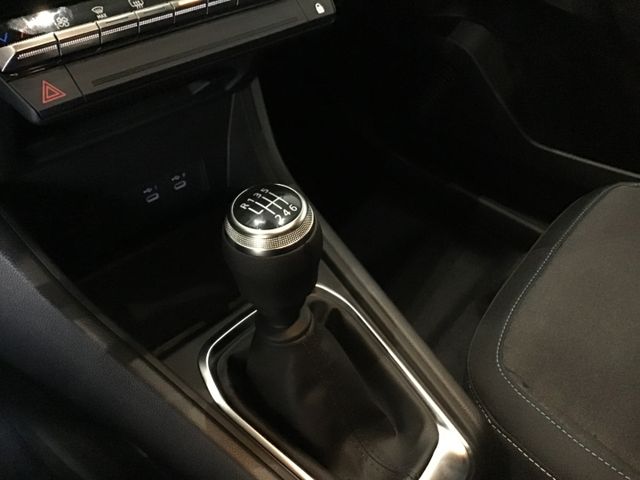 Fahrzeugabbildung Mitsubishi ASX Basis 1.0 T-Benziner  LED/Tempo/PDC/Kamera