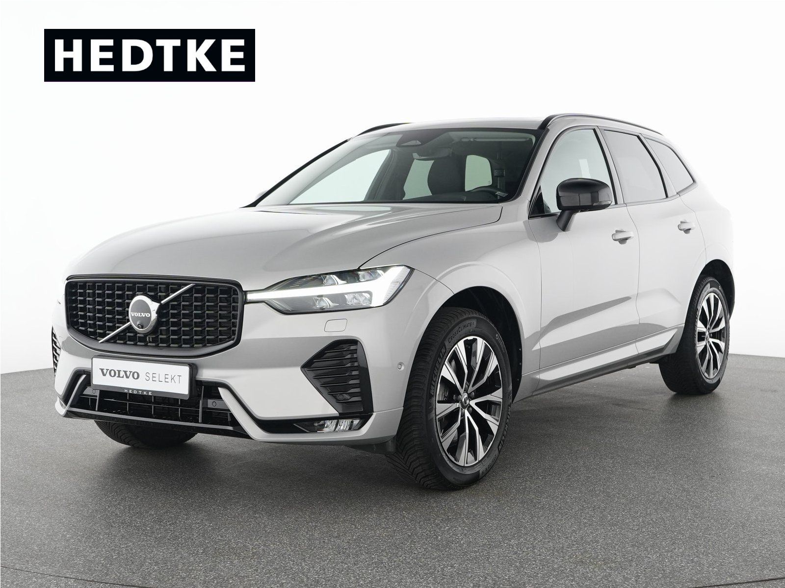 Volvo XC60 B4 Diesel AWD Plus Dark STANDHZ 360 GSHD foto 1