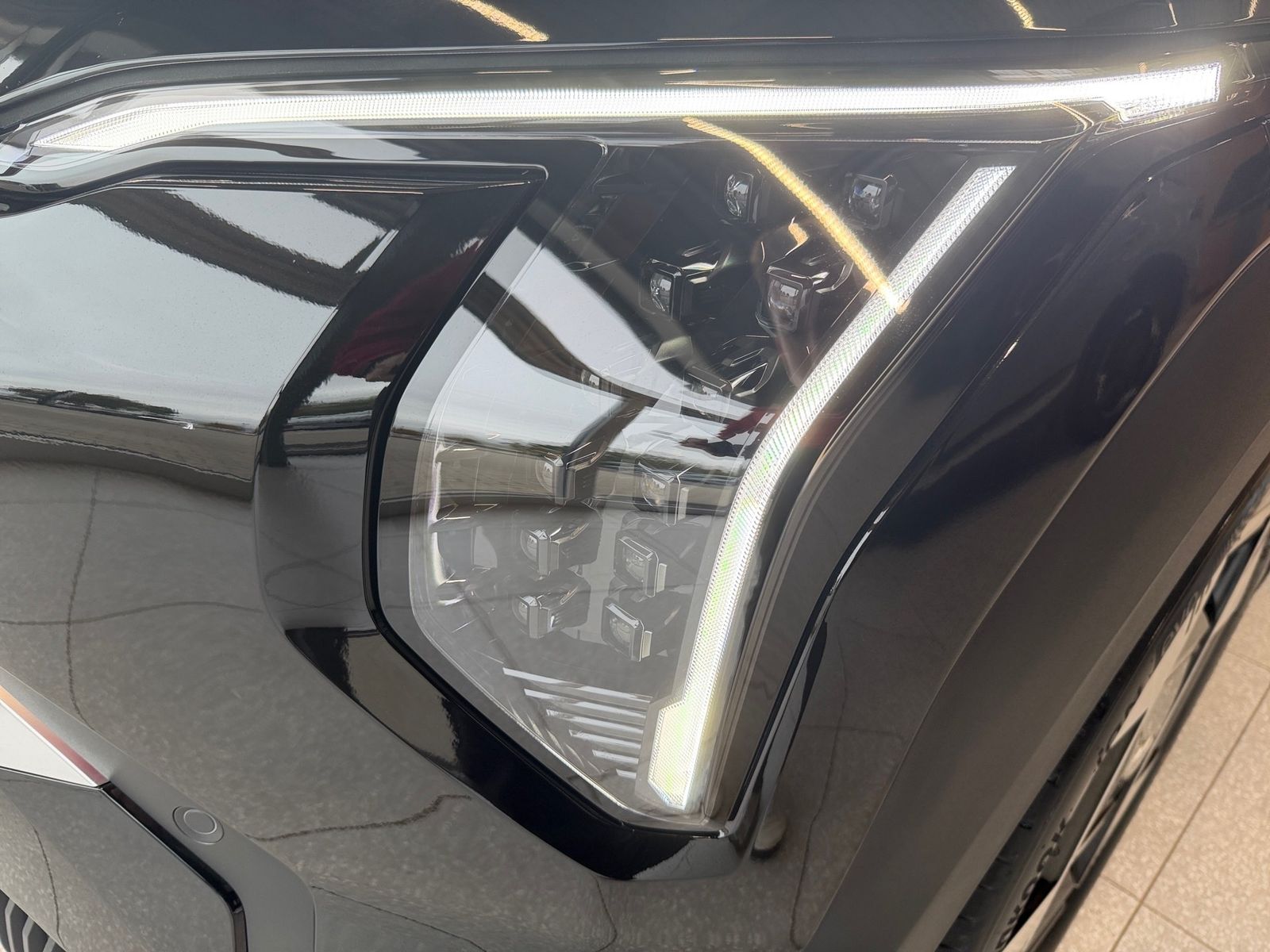 Fahrzeugabbildung Kia EV3 81,4 KWH EARTH WIC UPG 19"