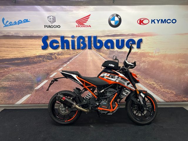 KTM 125 Duke *Akrapovic Auspuff*