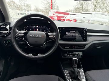 Fahrzeugabbildung SKODA Fabia 1.0 TSI DSG Selection Navi ACC LHZ SHZ uvm