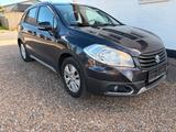 Suzuki SX4 S-Cross GL - scheckheftgepflegte Suzuki SX4