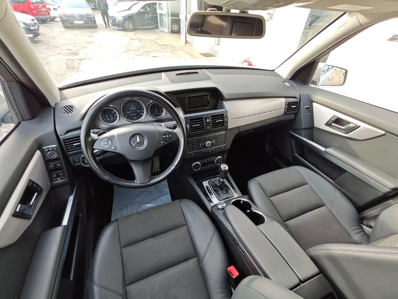 Mercedes-Benz GLK220 2010 — photo 13