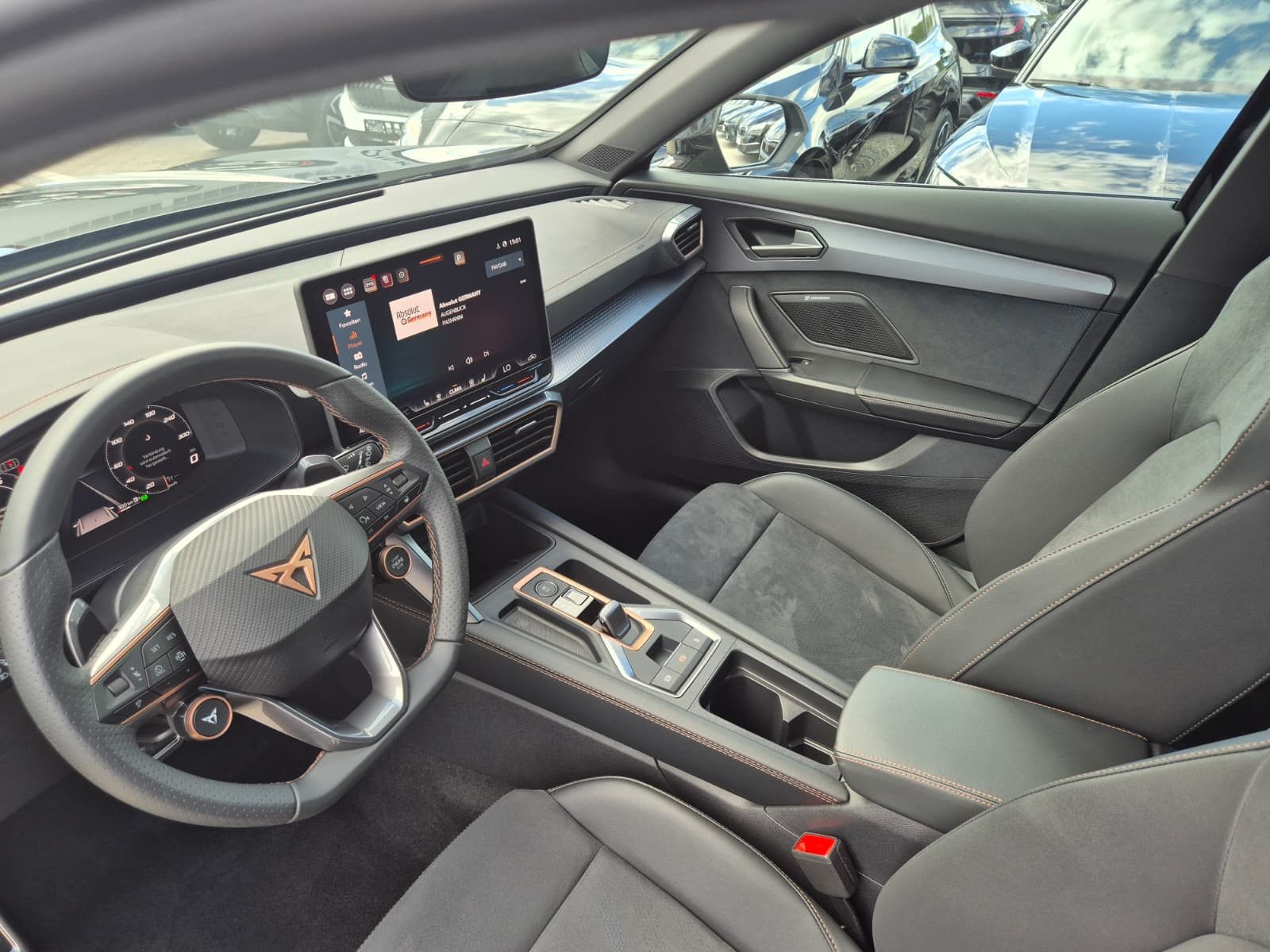 Fahrzeugabbildung CUPRA Formentor 1.5 eTSI SENNHEISER*EGDE*DYNAMIC*KAM