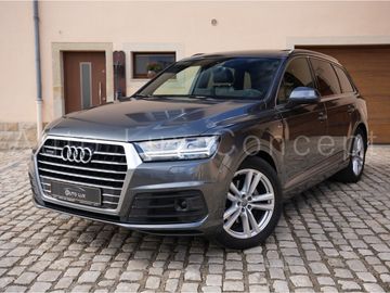 Audi Q7 - 1