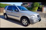 Mercedes-Benz ML 320 mit Prins-Gasanlage - Unterfahrschutz - Mercedes-Benz ML 320 aus 1999