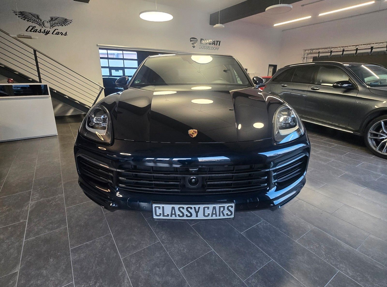 PORSCHE Coupe PANO/LUFT/SPORT CHRONO/MATRIX/AHK/SCHECKHE