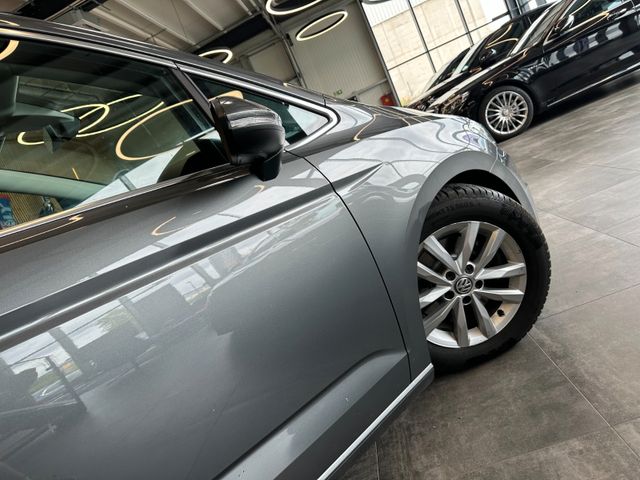 MYAUTOCENTER – Gebraucht- und Jahreswagen mit Werkstattservice in Pfaffenhofen Volkswagen Touran *AHK*ACC*PDC*3-Zonen*NAVI*1-HAND*