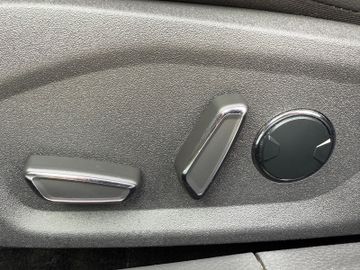 Ford Mondeo - 12