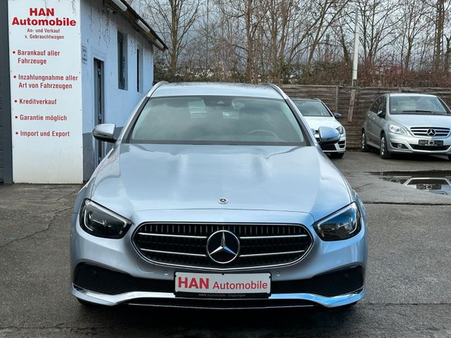 Mercedes-Benz E 220 d Avantgarde/Navi/LED/Totwinkel/Spur./Temp