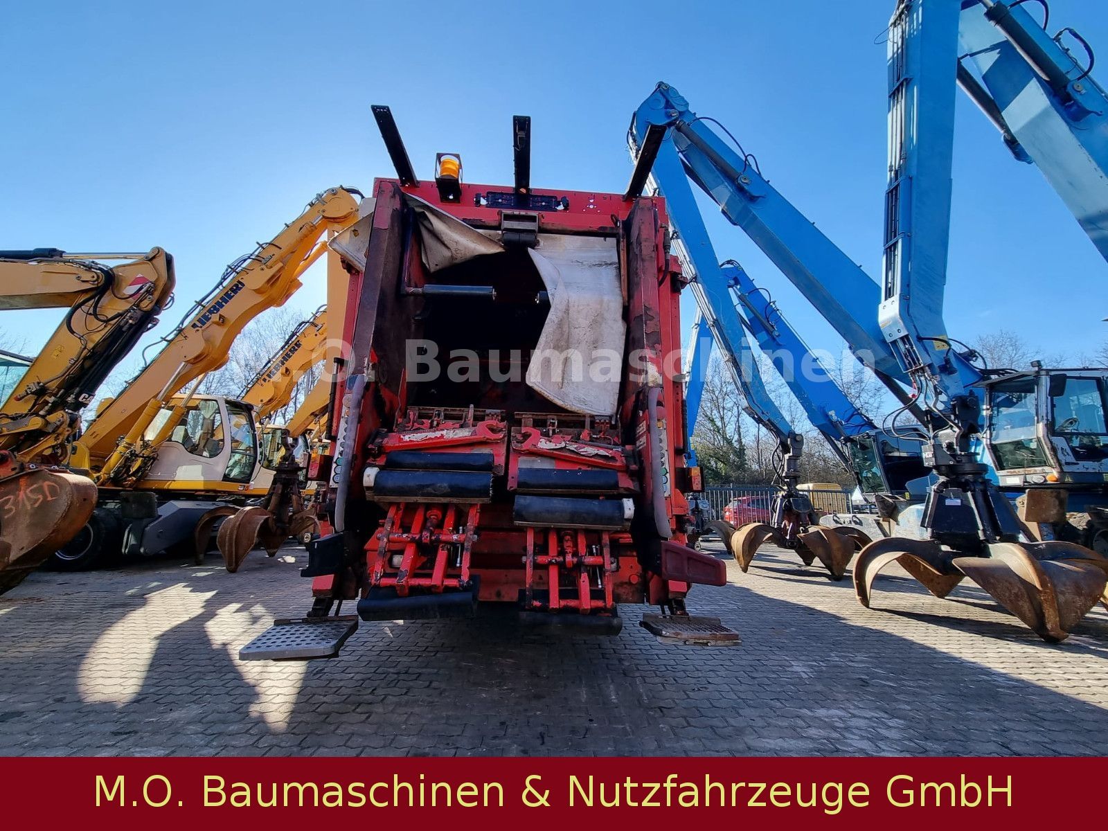 Fahrzeugabbildung Mercedes-Benz Actros 2532 /  6-Zyl / 3-Achser / AC / L+L Achse