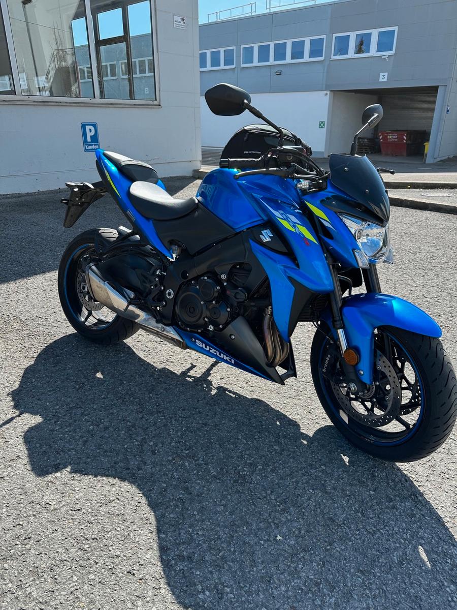 Suzuki GSX-1000S