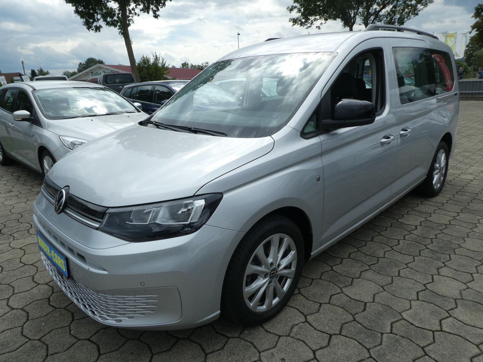 Volkswagen Caddy Life Maxi 2,0 TDI ACC+Kamera+SHZ+7-Sitzer