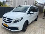 Mercedes-Benz V 300 d Aut. AVANTG. ED. lang AVANTGARDE EDITION - gebrauchte Mercedes-Benz V 300 aus dem Jahr 2019