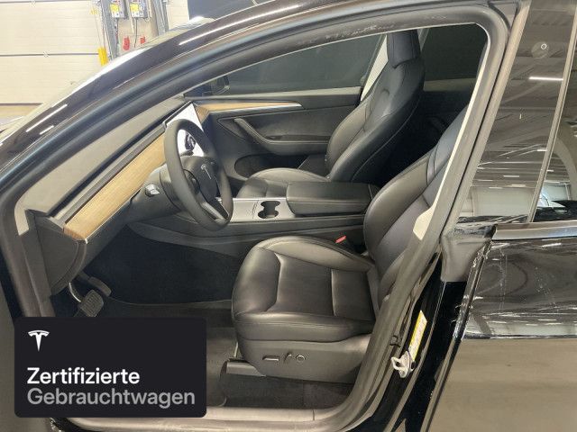 Tesla Model Y Long Range AWD foto 10
