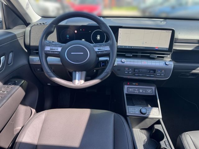 Fahrzeugabbildung Hyundai KONA Prime Elektro 2WD 65 HUD El. Panodach Navi