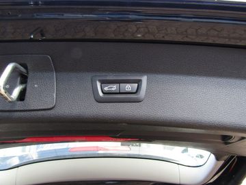 BMW 216 - 12