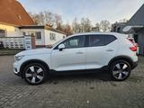 Volvo XC40 Momentum Pro Automat. LED ACC Kamera Navi S - Volvo: Allradantrieb