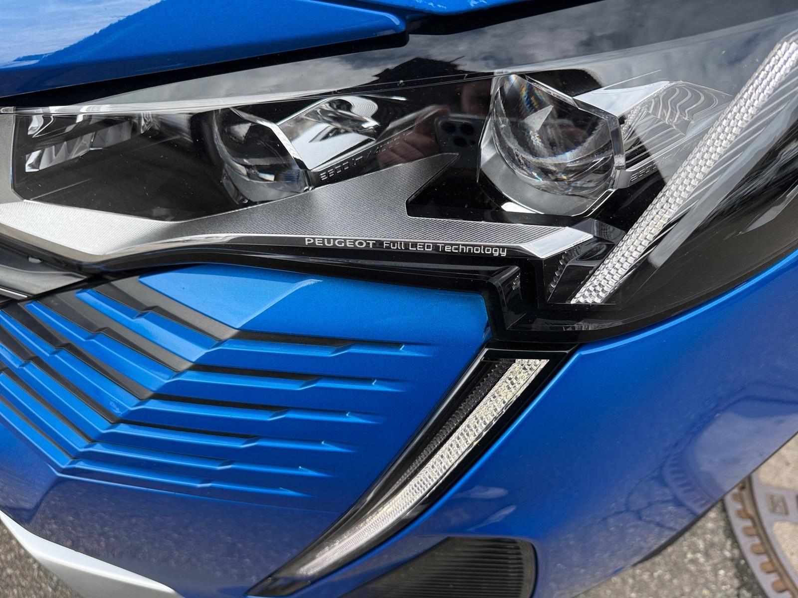Peugeot 3008 Hybrid4 (Plug-In) 300 e-EAT8 GT Pack ACC AH
