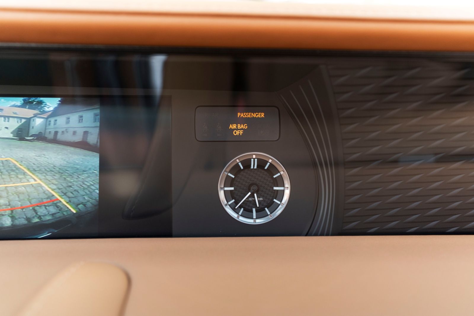 Fahrzeugabbildung Lexus LC 500 Cabrio HUD LED KAM TOTW ACC NAV ML